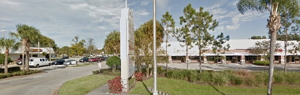 Hot Nail 5559 SE Federal Hwy Stuart Florida 